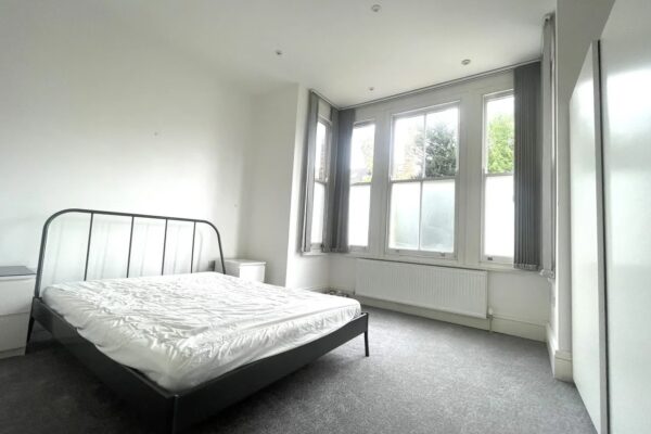 Greenhill Road 12