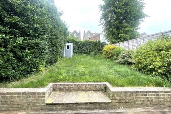 Greenhill Road 19