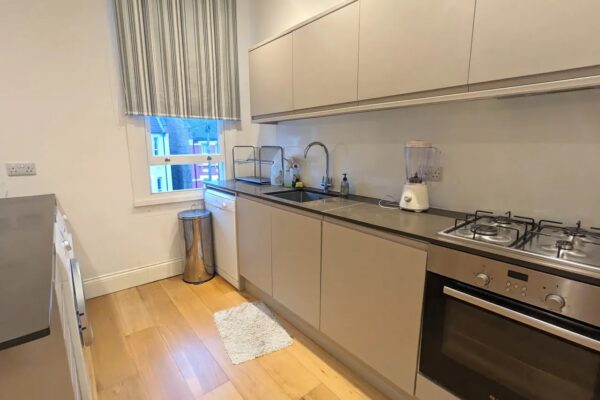 Greenhill Road 2 02