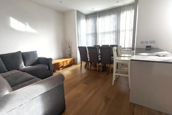Greenhill Road 2 04