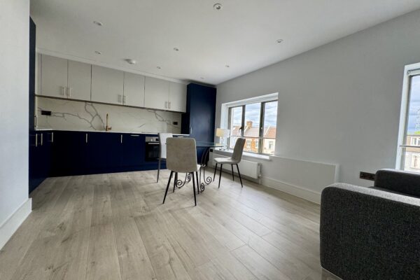 Lonpro Court 01