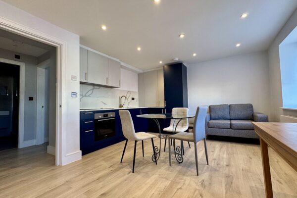 Lonpro Court 05