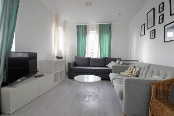 Lower Road 04