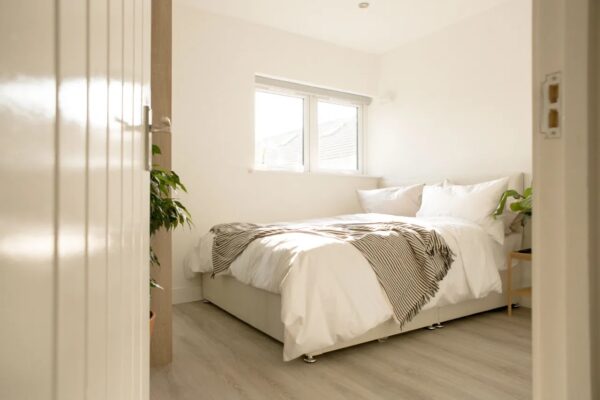 Lowfield Road 04