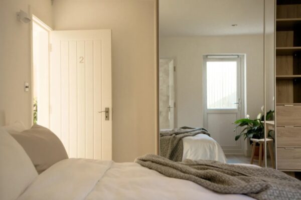 Lowfield Road 06