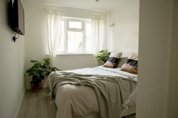 Lowfield Road 11