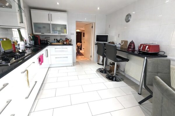 Mulberry Cottage 09